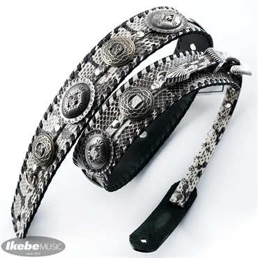 WHITEFEATHER Q [White w/Black Lace]