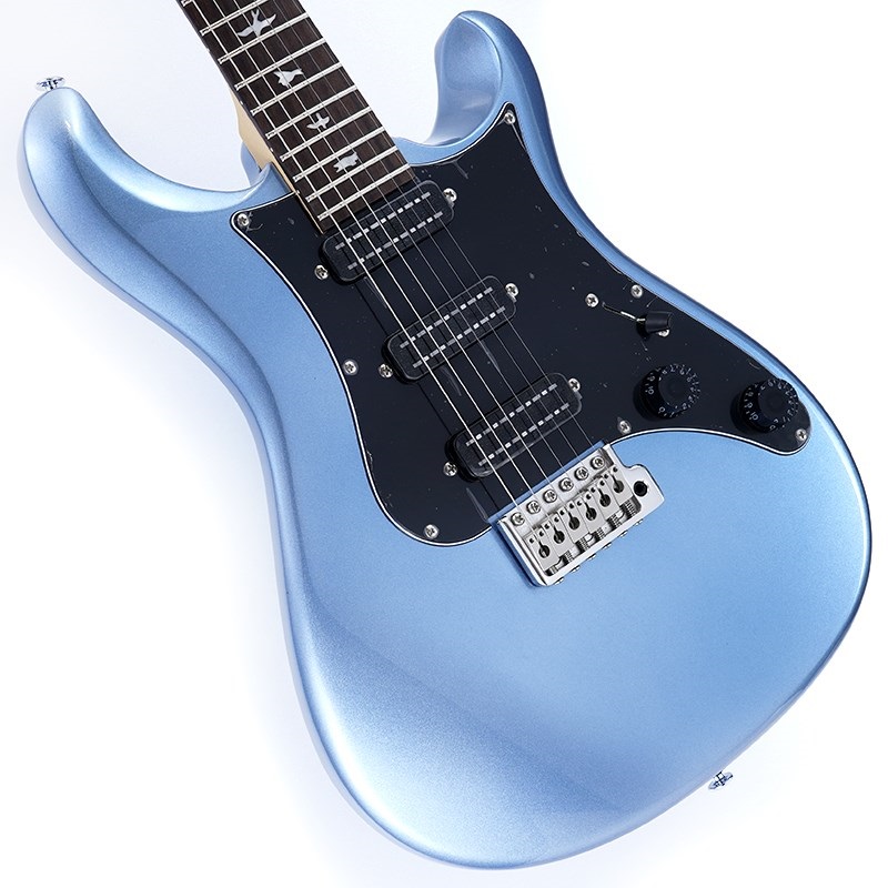 SE NF3 (Ice Blue Metallic)の商品画像