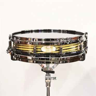【イケベ楽器店創業50周年記念モデル】Masterworks Snare Drum 14x3.5 Free Floating - Gold Swirl on Black Carbon