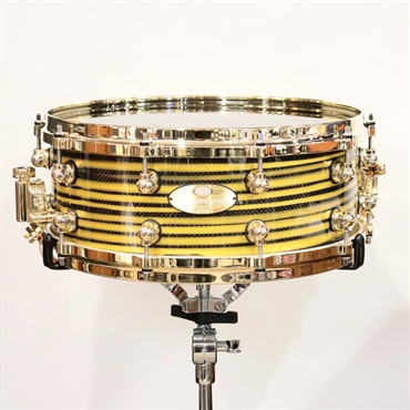 【イケベ楽器店創業50周年記念モデル】Masterworks Snare Drum 14x5.5 - Gold Swirl on Black Carbon