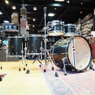 BLACK PANTHER DESIGN LAB DRUM SET EQUINOX [22BD・10TT・12TT・14FT・16FT]