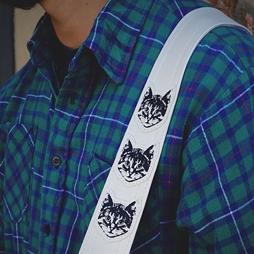 Couch Guitar Strap ニャン・ ニャン・ ニャン・シロ [Cat Guitar Strap All White] 画像3
