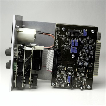 WesAudio 【ウェスオーディオTech From Saturnセール！】【お取り寄せ商品】_DIONE (API500シリーズ)(ウェスオーディオ)(コンプレッサー)(BUSコンプレッサー) 画像2