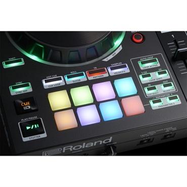 Roland DJ-505 【Serato DJ Pro 無償ダウンロード版対応】【Serato DJ TOOL KIT ライセンス付属】 画像6