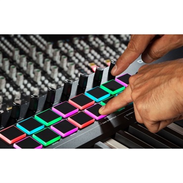 M-AUDIO Oxygen Pro 61(エムオーディオ)(USB・MIDIコントローラー)(61鍵)(オキシゲン) 画像6