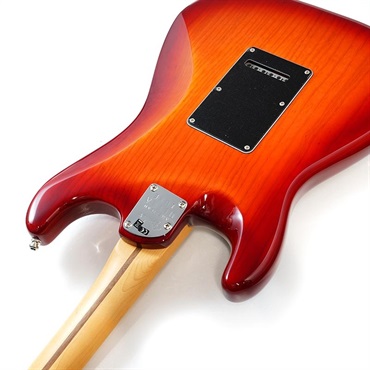 Fender USA American Ultra Luxe Stratocaster (Plasma Red Burst/Maple) 【The Spring Summer 2026 Campaign】 画像6