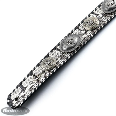 WHITEFEATHER Q [White w/Black Lace] 画像2