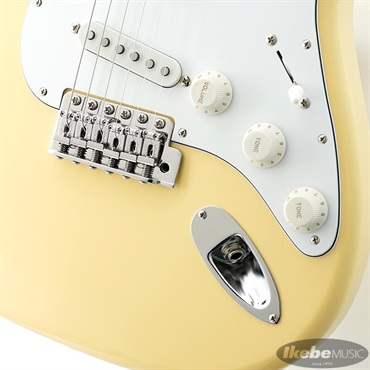 Fender Made in Japan Yngwie Malmsteen Stratocaster (Yellow White) 画像4