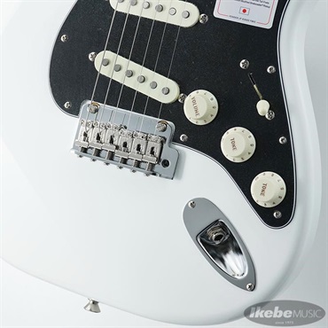 Fender Made in Japan Junior Collection Stratocaster (Arctic White/Maple) 画像4