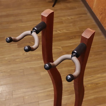 Gibson Handcrafted Wooden Doubleneck Guitar Stand Mahogany [ASTD-DBL-MG] 画像1