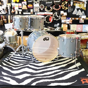 dw 値下げしました！DESIGN SERIES 4pc Drum Kit [22BD，16FT，10&12TT] - GLOSS LACQUER Steel Gray（SG）ダブルタムスタンド付属 画像1