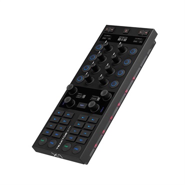 Native Instruments TRAKTOR X1 MK3 【Native Access登録でTraktor Pro 4無償提供に対応】【TRAKTOR対応コントローラー】 画像1