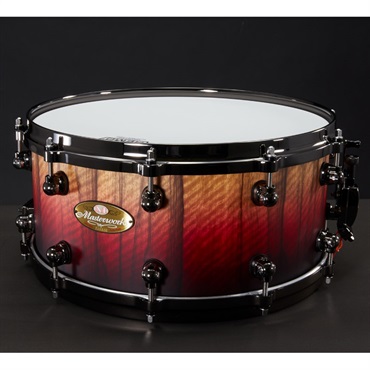 Pearl Masterworks Snare Drum ～feat. Gumwood Shell w/Artisan Finish～[MWA1465S] -Matte Red Fade over Black Limba 画像1