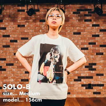 Ikebe Original SOLOﾌｫﾄﾌﾟﾘﾝﾄTｼｬﾂ Photo by 有賀幹夫 B - M 画像1
