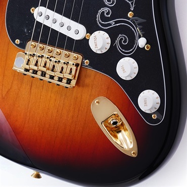 Fender USA Stevie Ray Vaughan Stratocaster (3-Color Sunburst) 【特価】 画像4