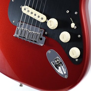 Fender USA American Ultra II Stratocaster (Sinister Red/Maple) 【The Spring Summer 2026 Campaign】 画像4