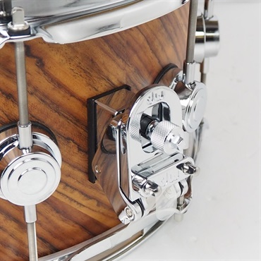 dw DRX66514SSC635 [Collector's Pure Maple Old Style VLT Shell 14×6.5 / Natural Hard Satin Over Twisted Tropical Olive] 画像5