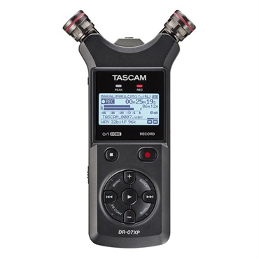 TASCAM DR-07XP (可動式マイク搭載32ビットフロート録音対応ステレオポータブルレコーダー)(ハンディーレコーダー・USBオーディオインターフェース)(タスカム)(DR07XP) 画像1