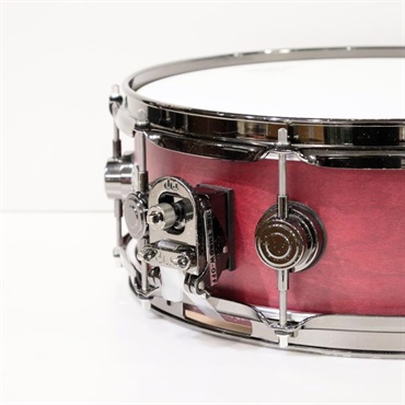 dw USED 中古 Collector's Pure Maple Snare Drum 14''×5'' - Cherry Satin Oil / Black NIckel Hardware 画像2