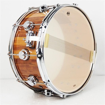 dw 【秋のスーパーセール】DRX66514SSC633 [Collector's Pure Maple Old Style VLT Shell 14×6.5 / Natural Lacquer Over Vertical Tropical Olive] 【在庫処分特価品】 画像4