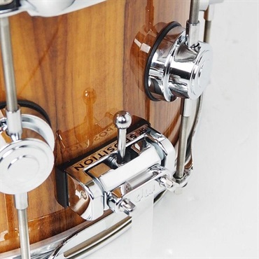 dw 【秋のスーパーセール】DRX66514SSC633 [Collector's Pure Maple Old Style VLT Shell 14×6.5 / Natural Lacquer Over Vertical Tropical Olive] 【在庫処分特価品】 画像6