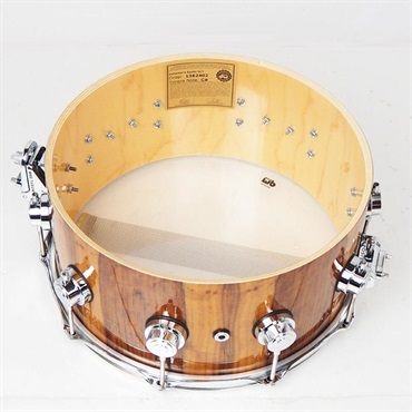 dw 【秋のスーパーセール】DRX66514SSC633 [Collector's Pure Maple Old Style VLT Shell 14×6.5 / Natural Lacquer Over Vertical Tropical Olive] 【在庫処分特価品】 画像8