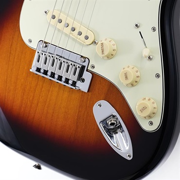 Fender MEX Player Plus Stratocaster (3-Color Sunburst/Maple) 【B級特価】 画像4