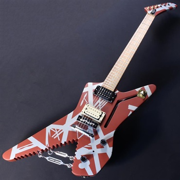 EVH Striped Series Shark (Burgundy with Silver Stripes/Pau Ferro) #KWE2400046【B級特価】 画像1