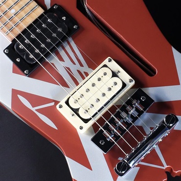 EVH Striped Series Shark (Burgundy with Silver Stripes/Pau Ferro) #KWE2400046【B級特価】 画像3