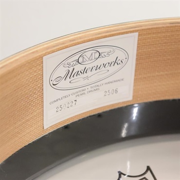 Pearl 【イケベ楽器店創業50周年記念モデル】Masterworks Snare Drum 14x3.5 Free Floating - Gold Swirl on Black Carbon 画像8