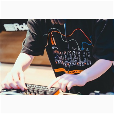 Roland T-8 T-Shirts DesignA Mサイズ (ローランド)(Tシャツ)(T-8デザイン) 画像5