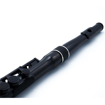 NUVO ヌーボ / N230SFBK プラスチック製 フルート Student Flute (Black/Black) 画像2