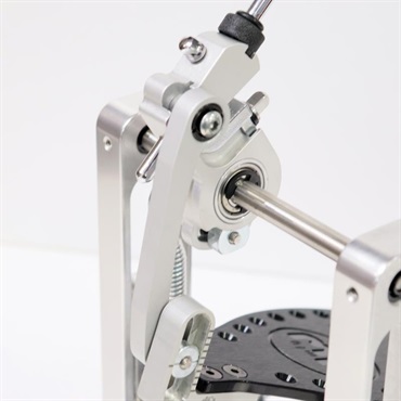 dw DWCPMDDBK [MFG Direct Drive Single Pedal / GRAPHITE]【箱ボロ特価品】 画像2