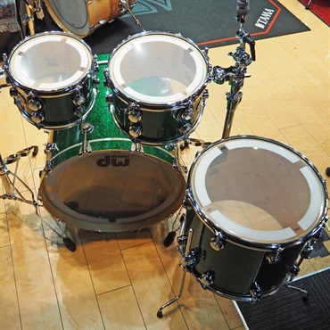 dw Collector's Pure Maple 4pc Drum Kit [BD22，FT16，TT12&10/Green Glass Finish Ply]【店頭展示特価品】 画像2