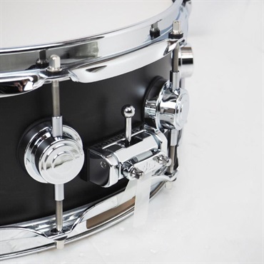 dw DRS00514SSC107 [Collector's Pure Maple Snare Drum Standard Shell 14×5 / Ebony Satin Oil] 画像6