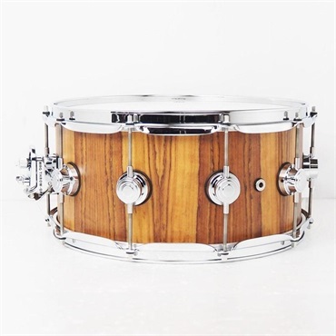 dw DRX66514SSC634 [Collector's Pure Maple Old Style VLT Shell 14×6.5 / Natural Hard Satin Over Vertical Tropical Olive] 【店頭展示特価品】 画像1