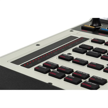 AKAI MPC XL 【スタンドアローン フラッグシップサンプラー】（アカイ） 画像9
