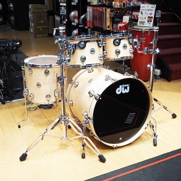 dw Collector's Pure Maple 4pc Drum Kit [BD22，FT16，TT12&10 / Natural Satin Oil] 画像1