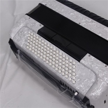 Parrot New Parrot 37K96BS PW パールホワイト 国内限定モデル アコーディオン 37鍵盤 96ベース M.M.L ピアノ式 パロット 画像4