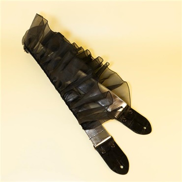 tsundrum_chan シルバー合皮黒フリルギターストラップ｜Silver Faux-Leather & Black Ruffle Guitar Strap 画像2