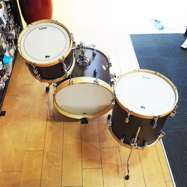 pdp by DW Concept Maple Classic Bop 3PC Kit [BD18，12TT，14FT/ Walnut Stain w/Natural Hoop]【店頭展示特価品】 画像4