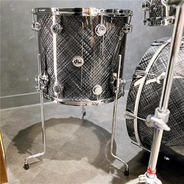 dw Collector's Hybrid Shell PurpleCore/Maple 4pc Drum Kit [BD22，FT16，TT12&10 / Grey Crystal] 画像2