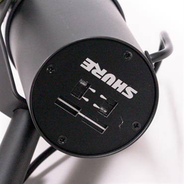 SHURE 【展示アウトレット特価】SM7B (シュア)(ボーカル・配信・ゲーミング定番ダイナミックマイク) 画像4