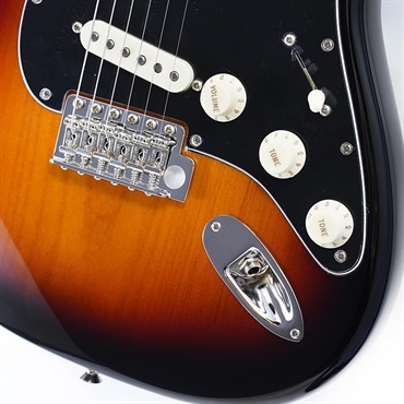 Fender USA American Professional Classic Stratocaster (3-Color Sunburst/Maple) 【特価】 画像4