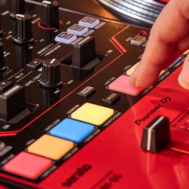 Pioneer DJ DJM-S5 PCスタンド + djay Pro対応コントロールヴァイナル+クリーナー SET 画像6