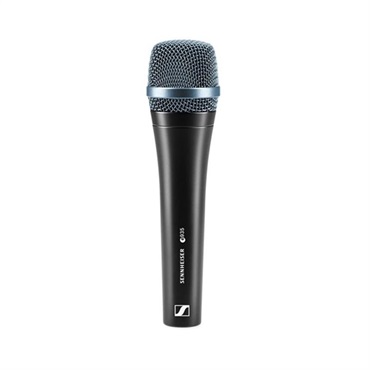 SENNHEISER 【夏先取り大特価セール】e935 【PASSGO REDマイクケーブルセット(XLR-XLR)3.0ｍ】(国内正規品2年保証)(ゼンハイザー e 935)(単一指向性)(ボーカルマイク) 画像1