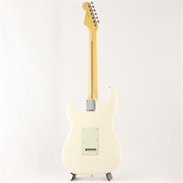 Fender USA Limited Edition American Professional Classic Stratocaster featuring the Fender Silent System (Olympic White/Maple) 画像2