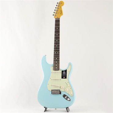 Fender USA Limited Edition American Professional Classic Stratocaster featuring the Fender Silent System (Daphne Blue/Rosewood) 画像1