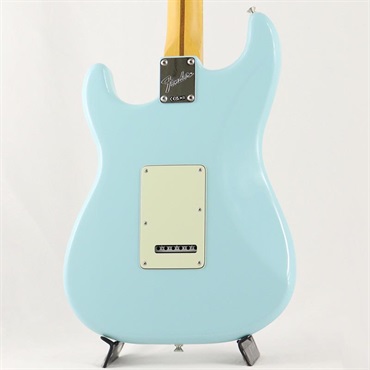 Fender USA Limited Edition American Professional Classic Stratocaster featuring the Fender Silent System (Daphne Blue/Rosewood) 画像3