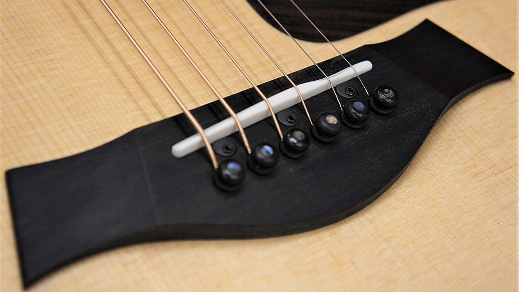 Taylor Guitar Innovations⑤